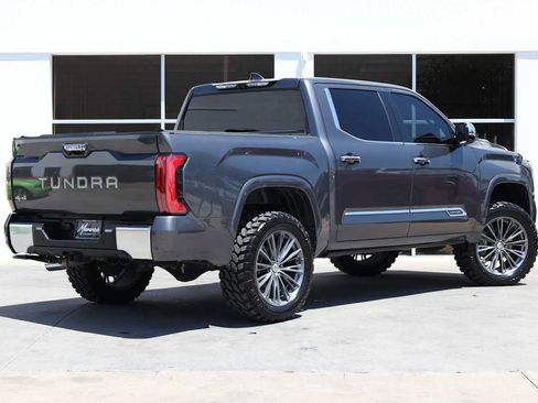 Used 2022 Toyota Tundra Capstone AWD/4WD image 9