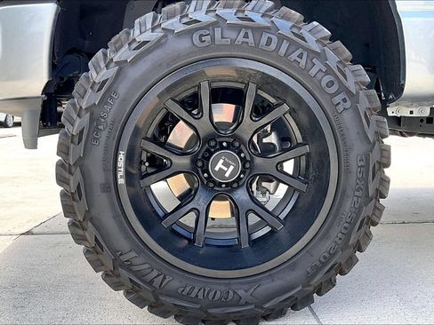 Used 2024 Ford F150 XLT w/ FX4 Off-Road Package AWD/4WD image 11