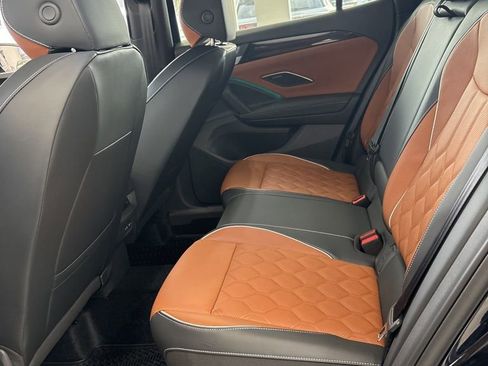 New 2026 Volkswagen Tiguan SEL R-Line image 9