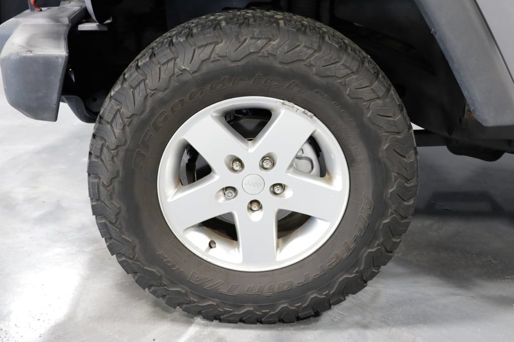 Used 2014 Jeep Wrangler Unlimited Sport w/ Quick Order Package 24S AWD/4WD image 33
