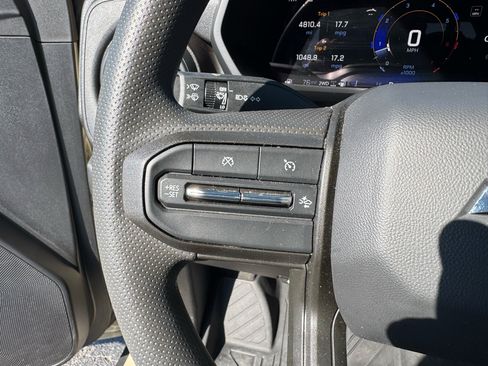 Used 2024 Chevrolet Colorado Trail Boss w/ Technology Package image 24