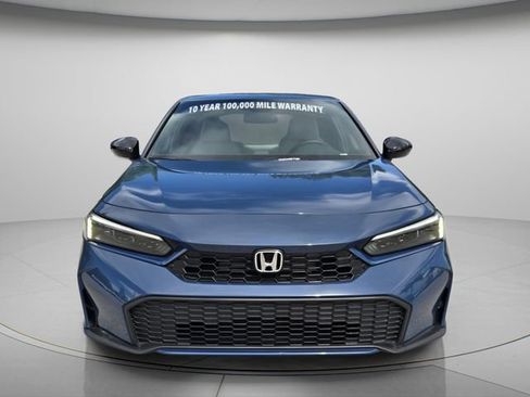Used 2025 Honda Civic Sport image 4