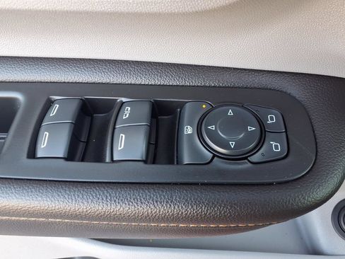 Used 2020 GMC Terrain SLT w/ Preferred Package AWD/4WD image 13