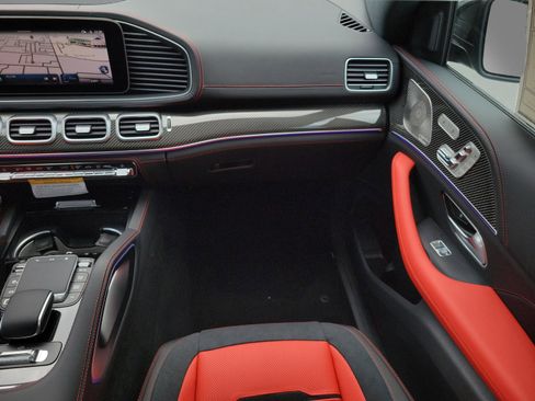 New 2026 Mercedes-Benz GLE 63 AMG S image 15