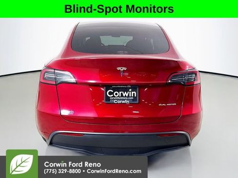 Used 2024 Tesla Model Y Long Range image 6