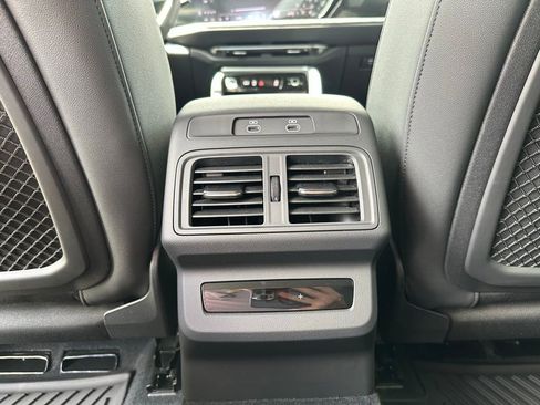 New 2025 Audi Q5 Premium Plus image 23