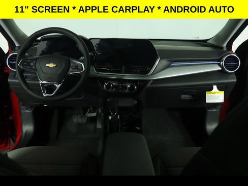 New 2026 Chevrolet Trax LT w/ Driver Confidence Package FWD image 5