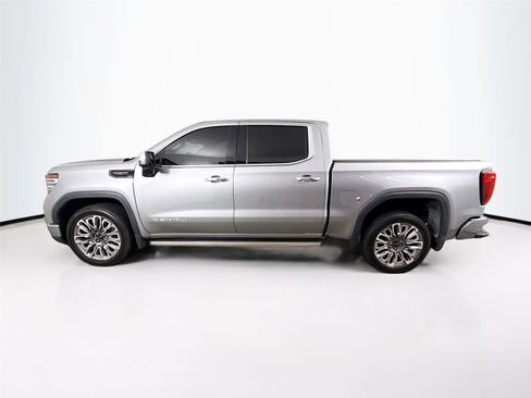 Used 2023 GMC Sierra 1500 Denali Ultimate AWD/4WD image 23