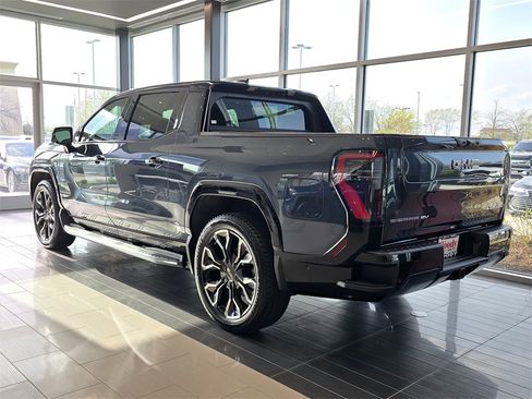 New 2025 GMC Sierra EV Denali image 5