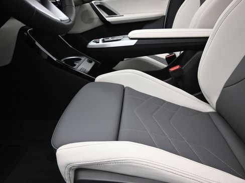 New 2026 BMW X1 xDrive28i w/ Technology Package AWD/4WD image 13