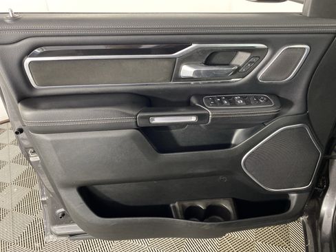 Used 2022 RAM 1500 Laramie AWD/4WD image 15