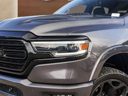 Used 2024 RAM 1500 Limited AWD/4WD image 2