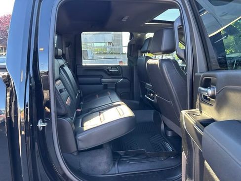 Used 2022 GMC Sierra 2500 AT4 w/ AT4 Premium Plus Package AWD/4WD image 37