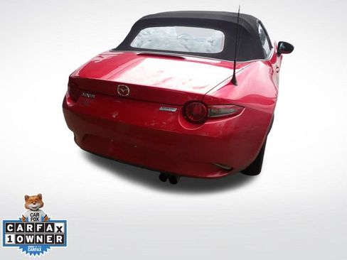 Used 2016 MAZDA MX-5 Miata Sport RWD image 17