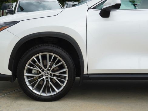 Used 2022 Lexus NX 350 AWD image 10