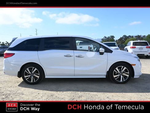 Used 2021 Honda Odyssey Touring image 5