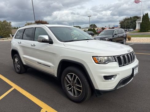 Used 2021 Jeep Grand Cherokee Limited image 10