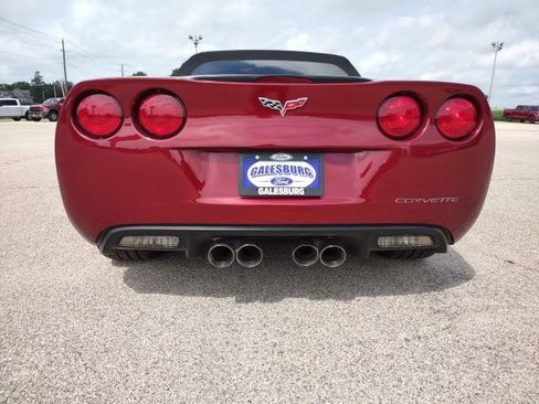 Used 2006 Chevrolet Corvette Convertible w/ Preferred Equipment Group RWD image 6