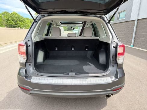 Used 2018 Subaru Forester 2.5i Premium w/ All-Weather Package AWD/4WD image 36