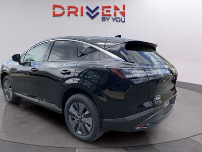 New 2025 Nissan Murano SL