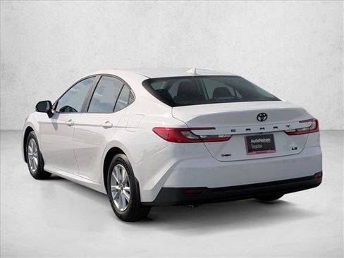 Used 2026 Toyota Camry LE w/ Convenience Package FWD image 8