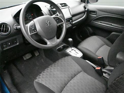 Used 2022 Mitsubishi Mirage LE image 2