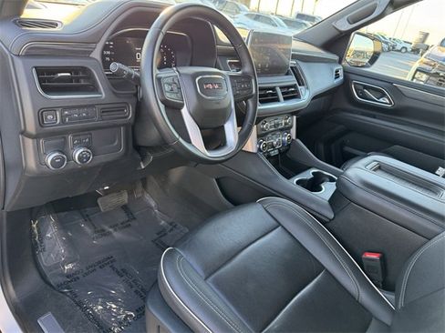 Certified 2024 GMC Yukon SLT image 11