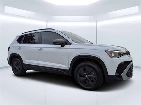 New 2026 Volkswagen Taos S image 1