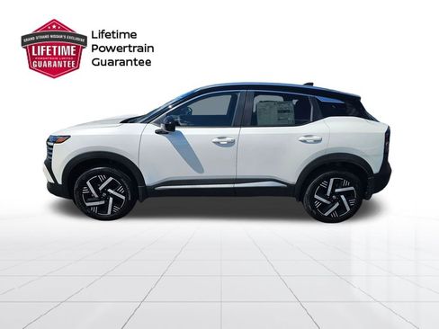 New 2026 Nissan Kicks SV image 2