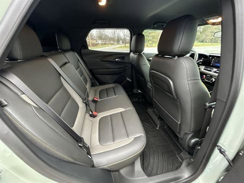 Used 2024 Chevrolet TrailBlazer ACTIV image 27
