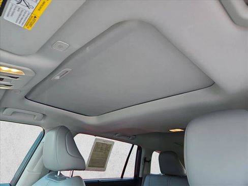 Used 2026 Toyota Highlander XLE AWD/4WD image 15