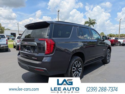 Used 2023 GMC Yukon AT4 w/ AT4 Premium Package AWD/4WD image 3