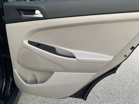 Used 2020 Hyundai Tucson Value AWD/4WD image 27