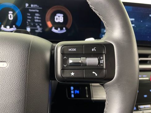 Certified 2025 Hyundai Santa Fe XRT image 29