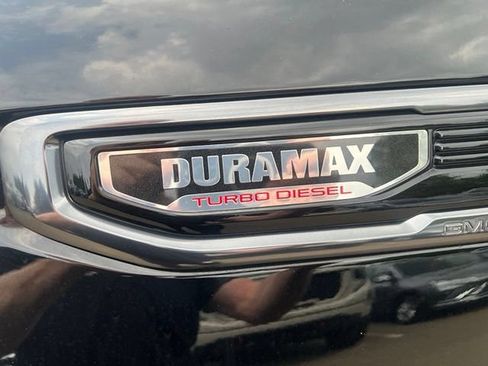Used 2023 GMC Sierra 1500 AT4 w/ AT4 Premium Package AWD/4WD image 7