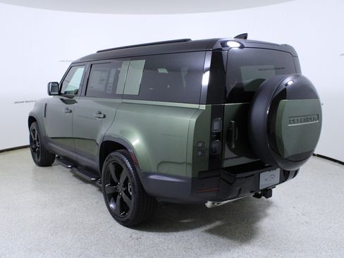 New 2026 Land Rover Defender 130 S AWD/4WD image 5