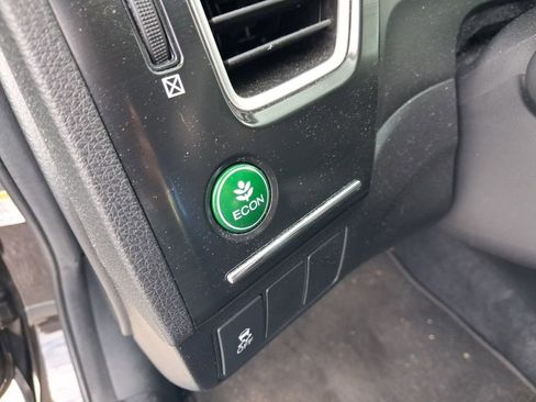 Used 2013 Honda Civic LX image 21