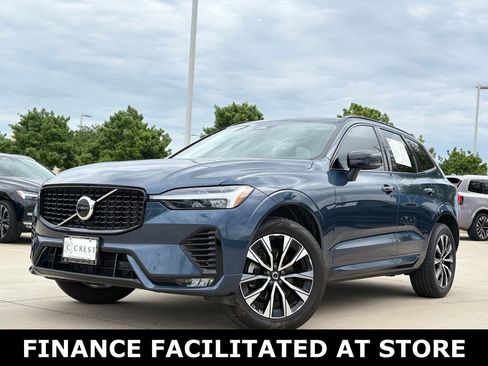 Certified 2025 Volvo XC60 B5 Core AWD/4WD image 2