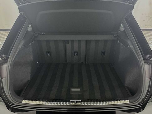 Used 2025 Audi Q3 2.0T Premium Plus w/ Premium Plus Package image 25