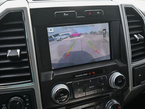 Used 2018 Ford F150 Lariat w/ Equipment Group 502A Luxury AWD/4WD image 38