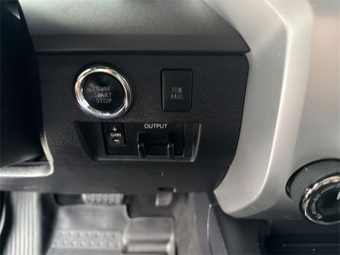 Certified 2020 Toyota Tundra SR5 image 15