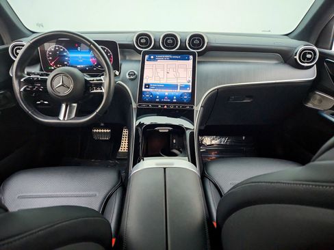Certified 2024 Mercedes-Benz GLC 300 4MATIC image 35