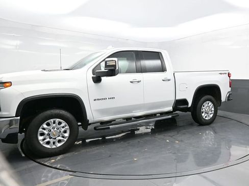 Used 2022 Chevrolet Silverado 2500 LTZ w/ Safety Package image 3