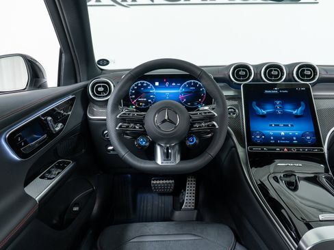 New 2026 Mercedes-Benz GLC 43 AMG 4MATIC image 17