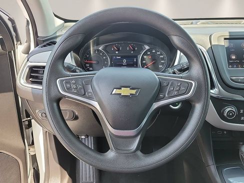 Used 2023 Chevrolet Equinox LT w/ LPO, Floor Liner Package FWD image 19
