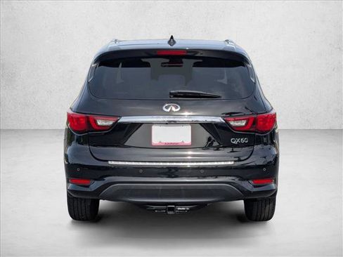 Used 2019 INFINITI QX60 Luxe w/ Essential Package image 7
