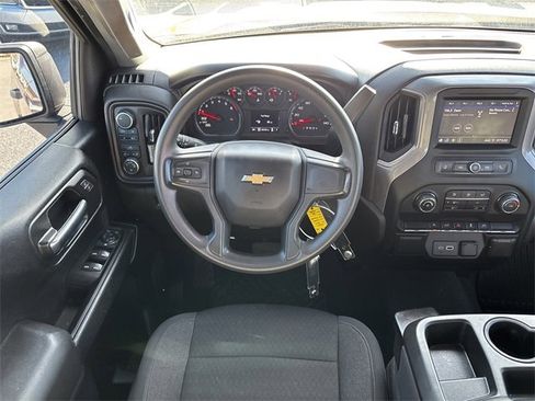 Used 2022 Chevrolet Silverado 1500 Custom image 17