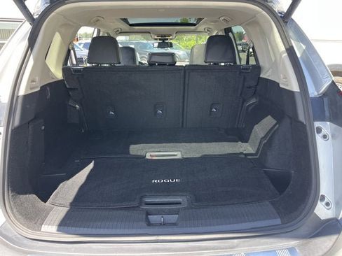 Certified 2022 Nissan Rogue SL w/ SL Premium Package image 20