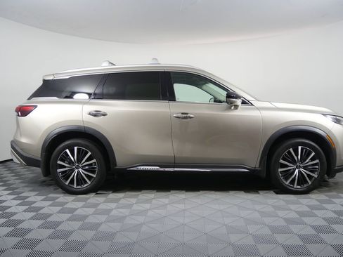 Used 2022 INFINITI QX60 Sensory w/ Vision Package image 2