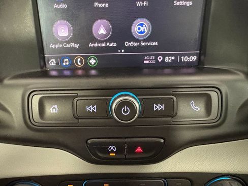 Used 2022 GMC Terrain SLE FWD image 26
